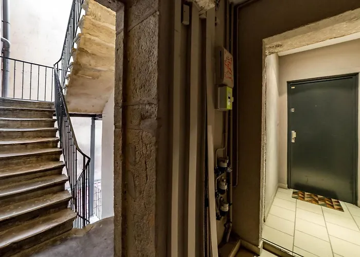 In | Sejour Calme Dans Un Quartier Vivant Lyon